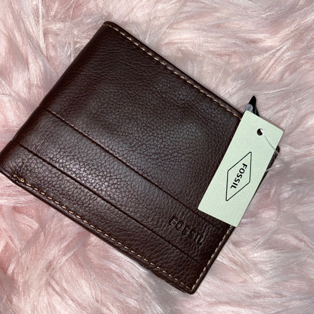 Fossil Wallet